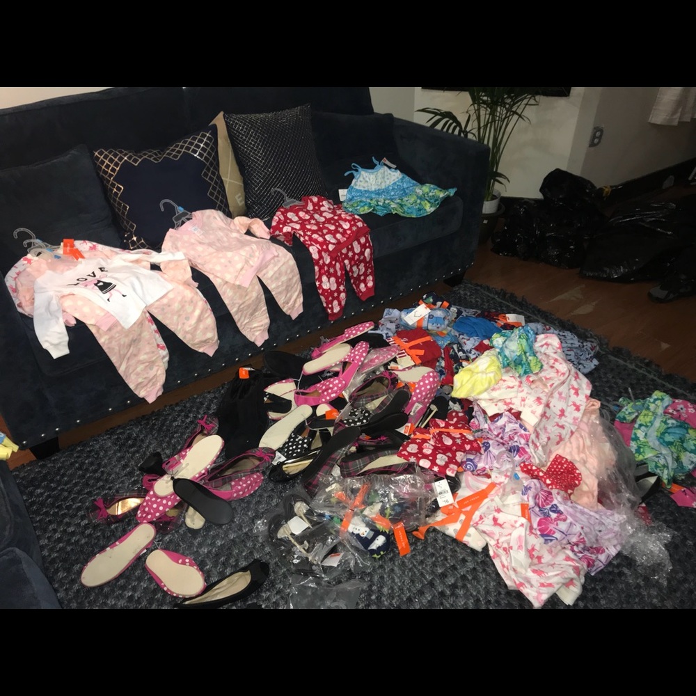 Boys & girls pajamas sets - Picture 3 of 3